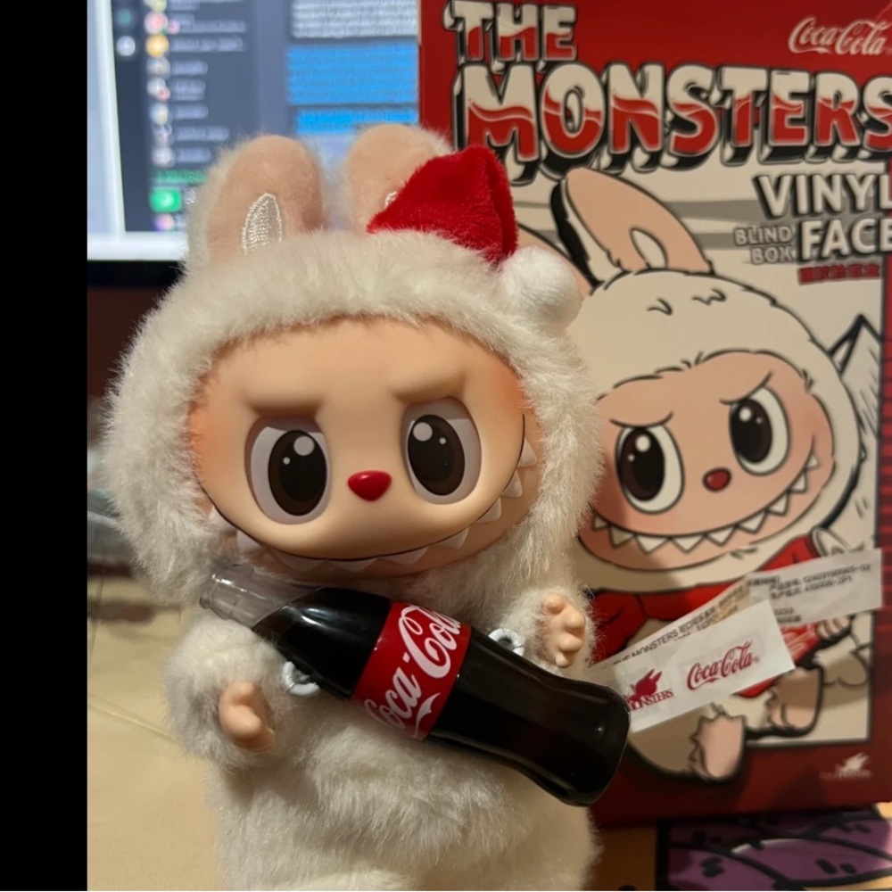 Coca Cola The Monsters Vinyl Figure - White and Red